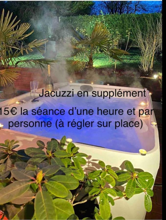 Le Jacuzzi De Marie Ll * Tourcoing